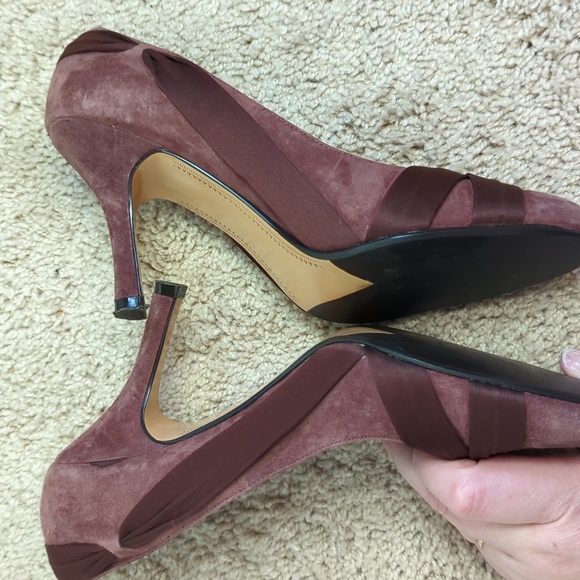 Alfani sz8.5 purply/ mauve suede pumps with ribbon detail - Picture 4 of 8